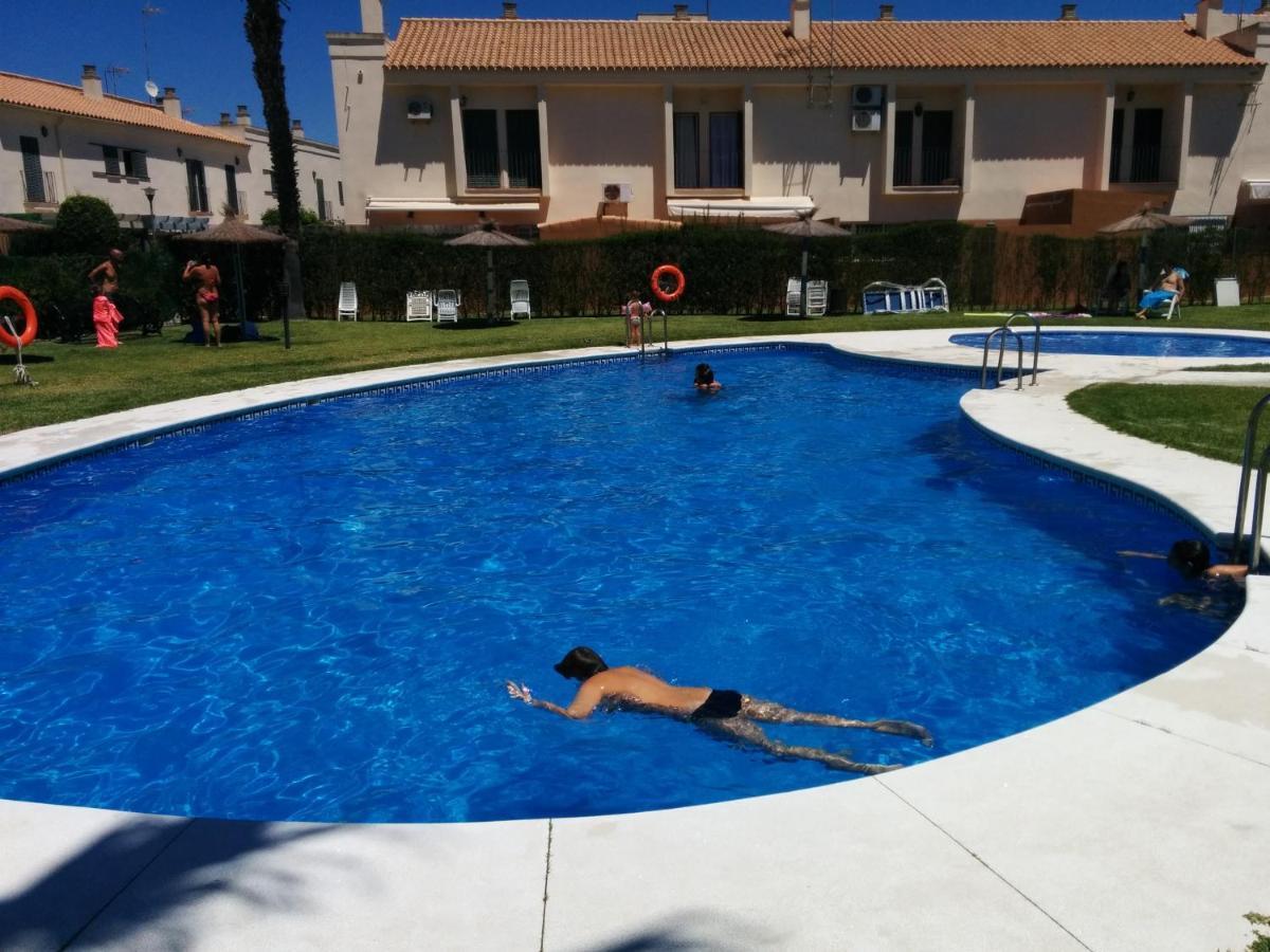 Estudio Con Piscina Y Garaje A 100 Mtr De La Playa Isla Cristina Exterior foto